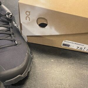 On Cloudwander Waterproof